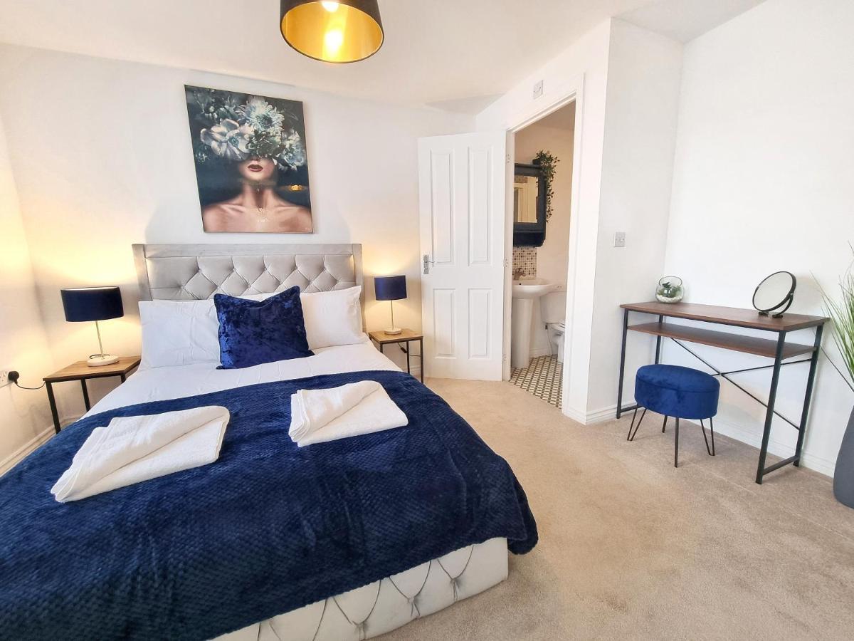 Modern & Spacious 3 Bedrooms And 2 Bathrooms Home, Free Parking! ケンブリッジ エクステリア 写真