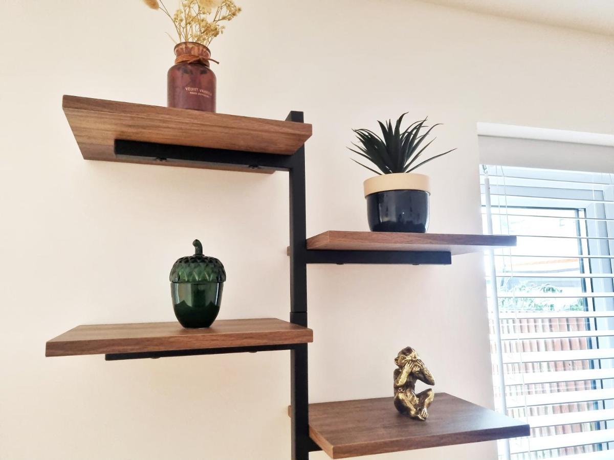Modern & Spacious 3 Bedrooms And 2 Bathrooms Home, Free Parking! ケンブリッジ エクステリア 写真